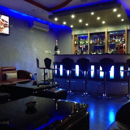 Grandbee Suites Ikeja Εξωτερικό φωτογραφία