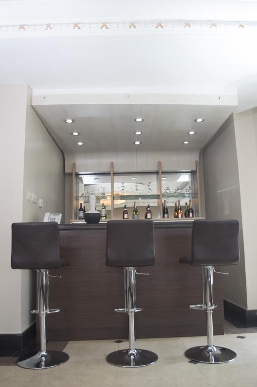 Grandbee Suites Ikeja Εξωτερικό φωτογραφία