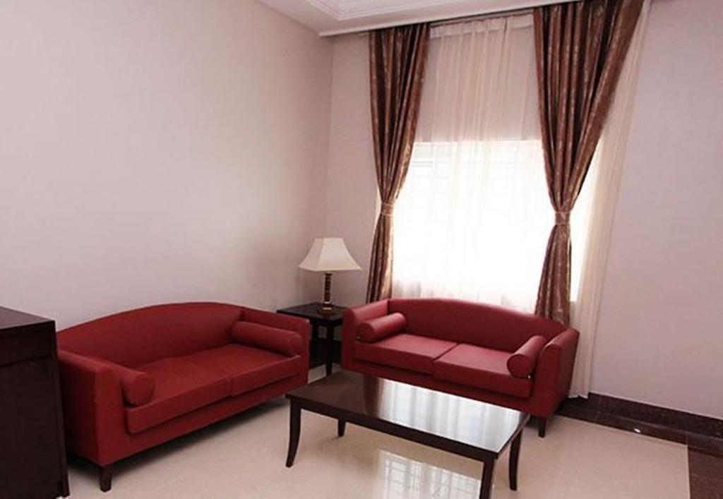 Grandbee Suites Ikeja Δωμάτιο φωτογραφία